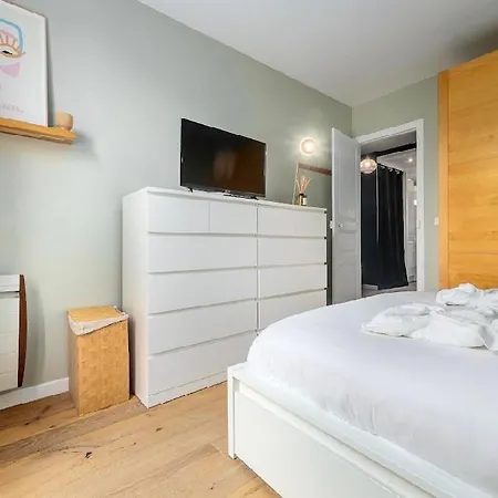 Elegant 2br Metro Close To Paris *